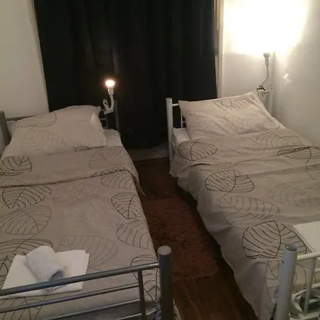 Rooms Aston